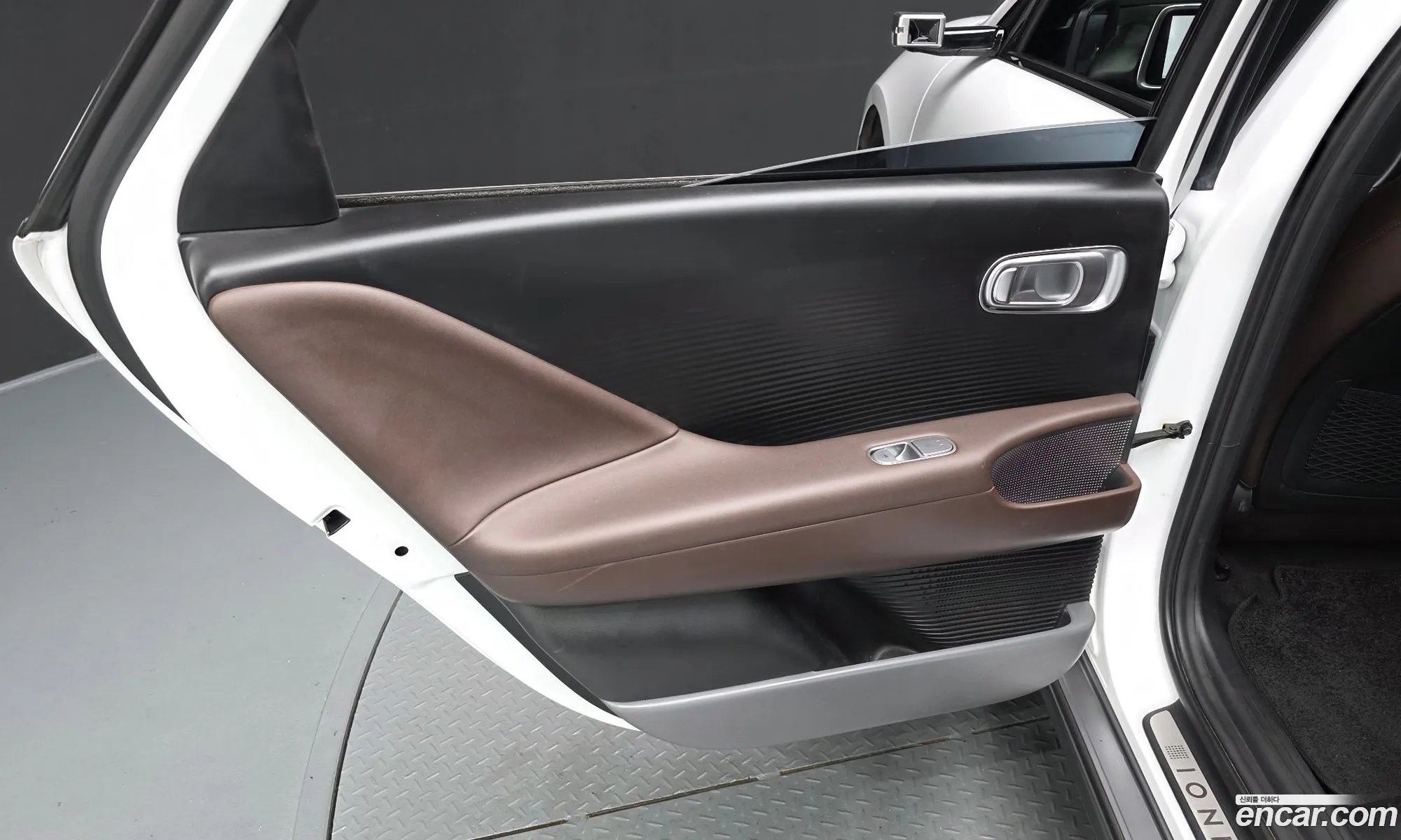 Hyundai Ioniq 6 2022 — 8