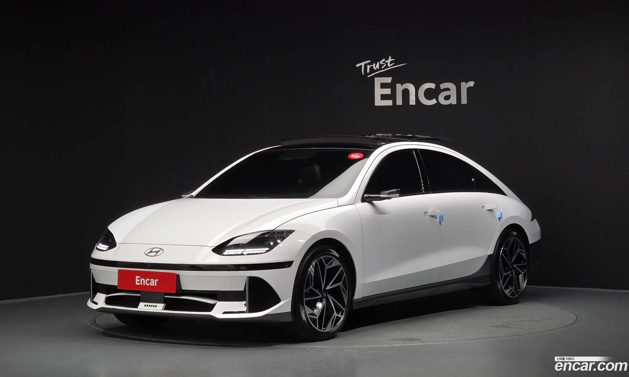 Hyundai Ioniq 6 2022 — 30