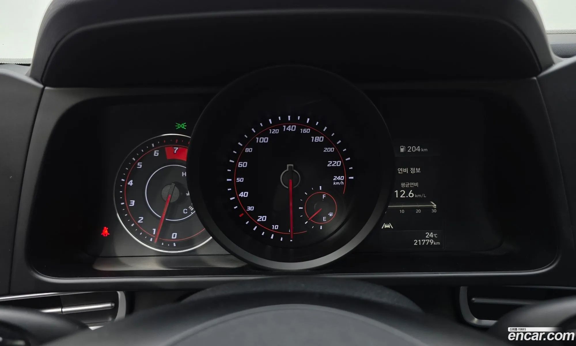 Hyundai Elantra 2021 — 18