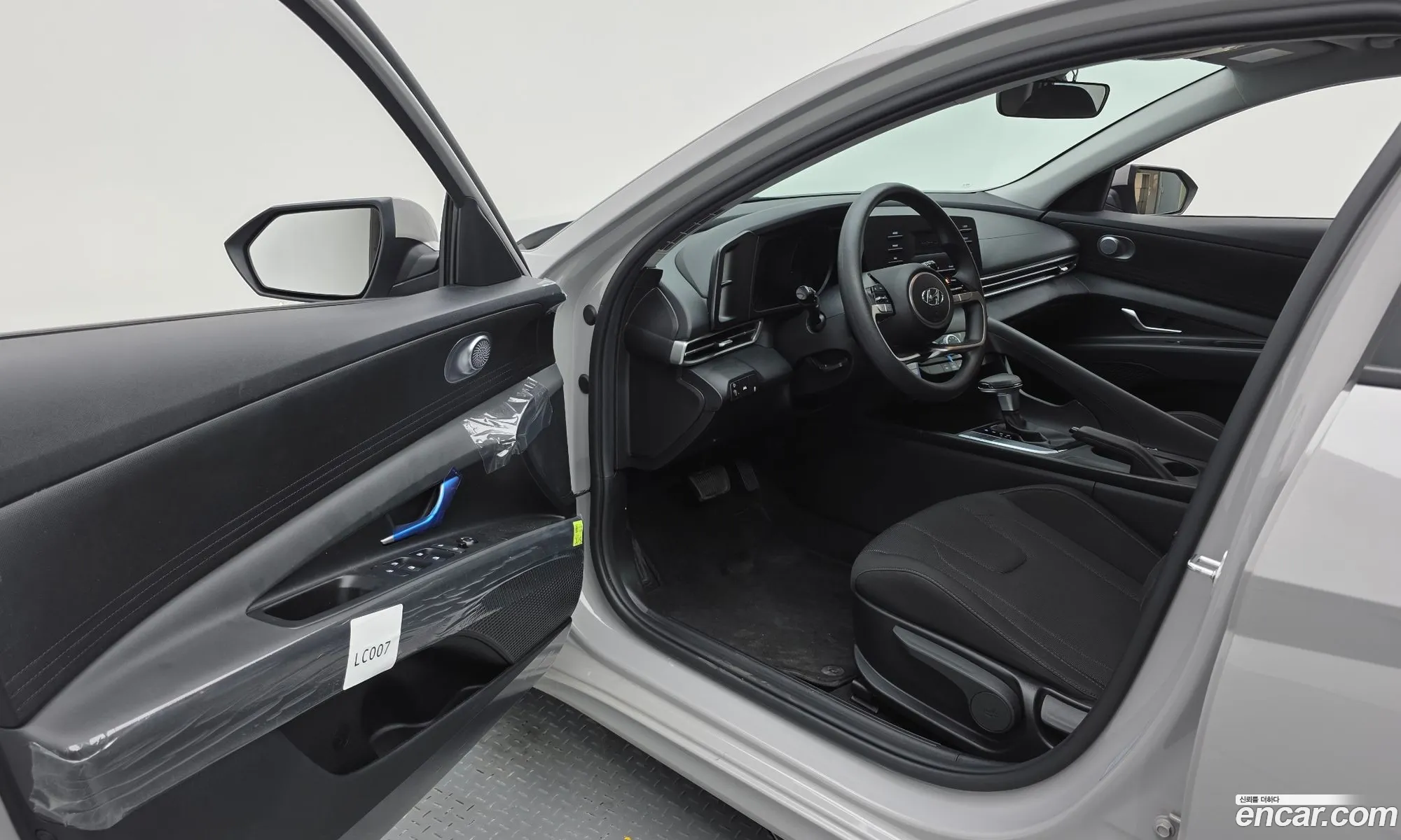 Hyundai Elantra 2021 — 12