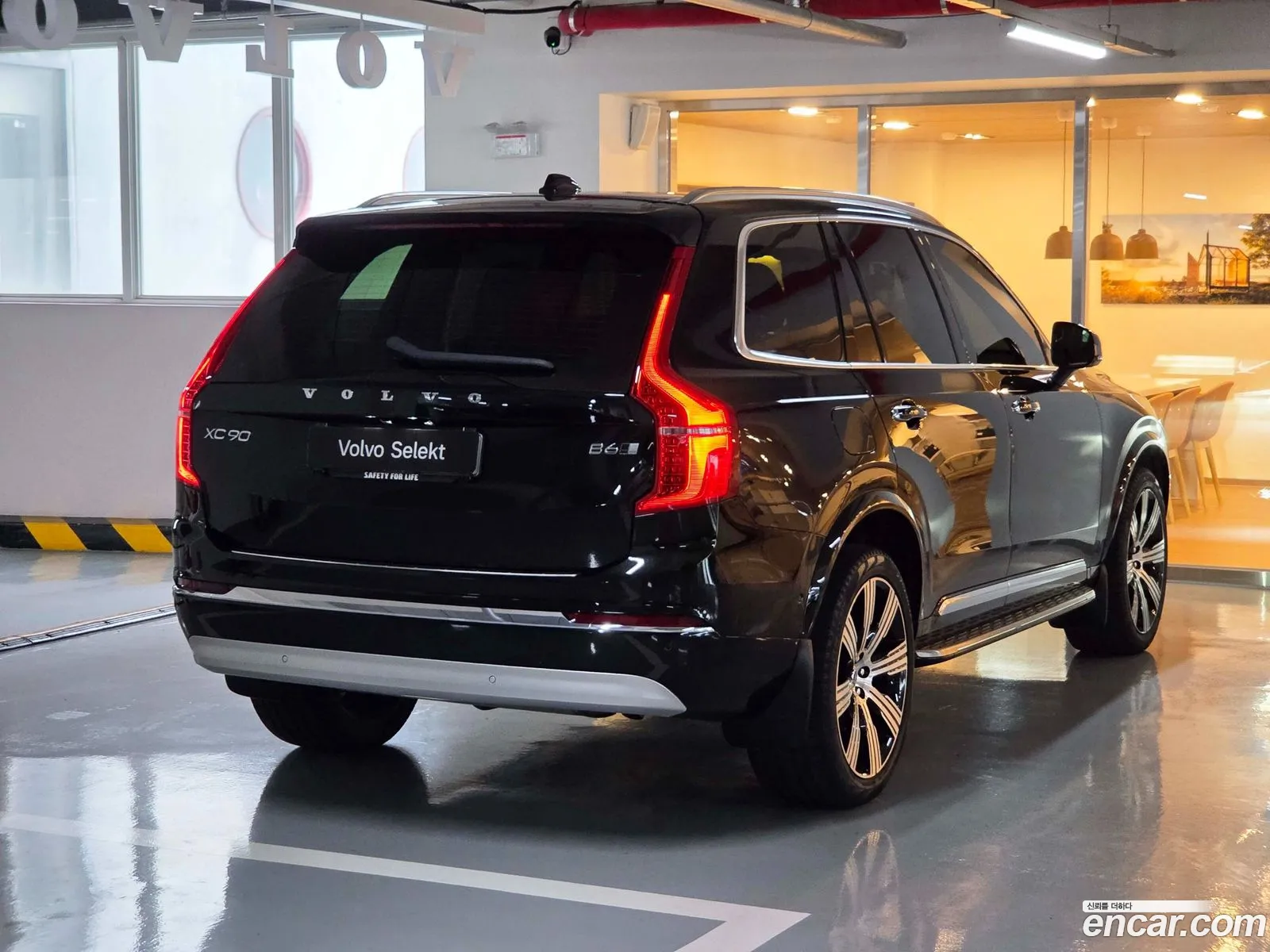 Volvo XC90 2021 — 3