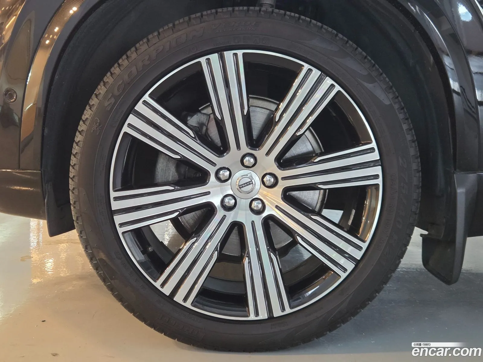 Volvo XC90 2021 — 15
