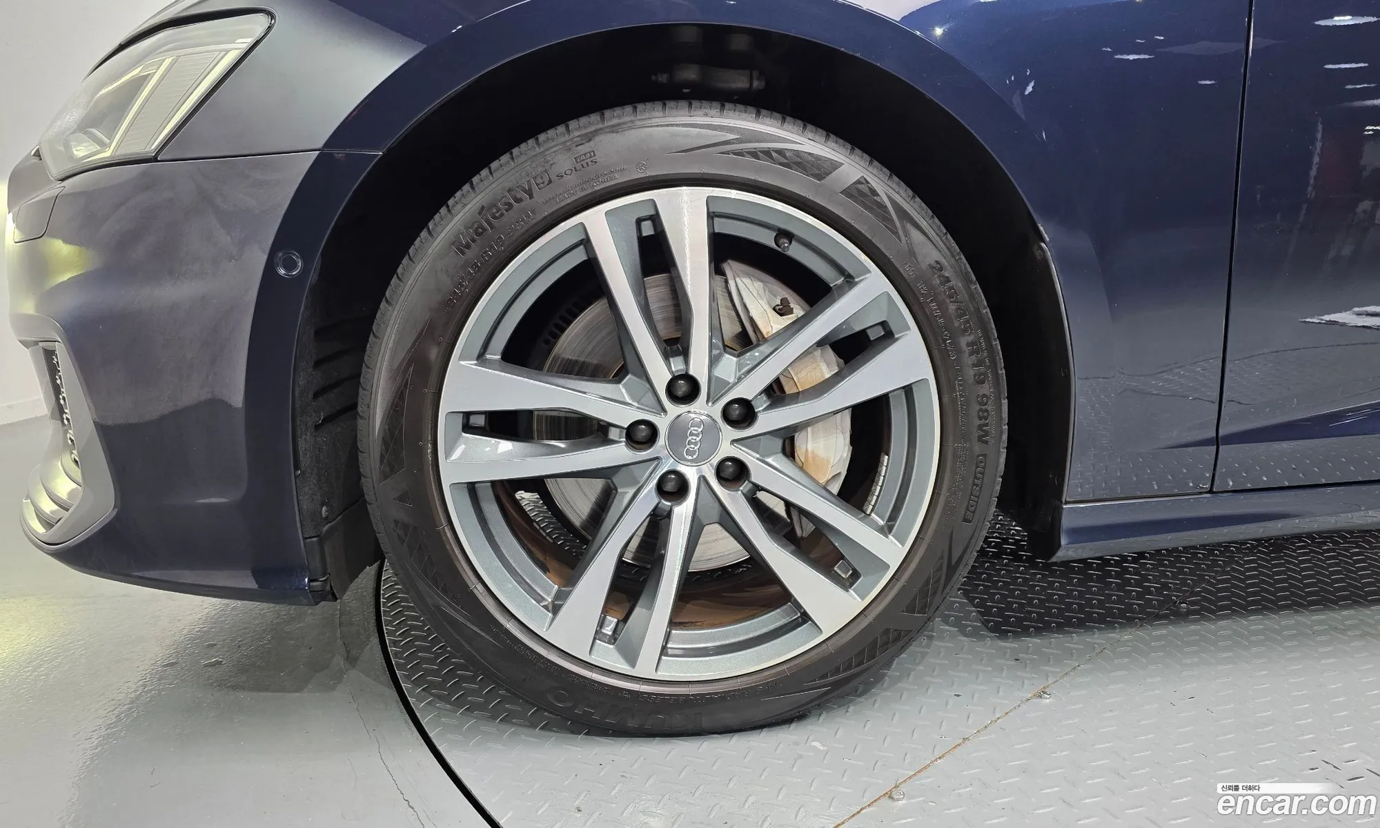 Audi A6 2021 WAUZZZF22MN006978 — 5