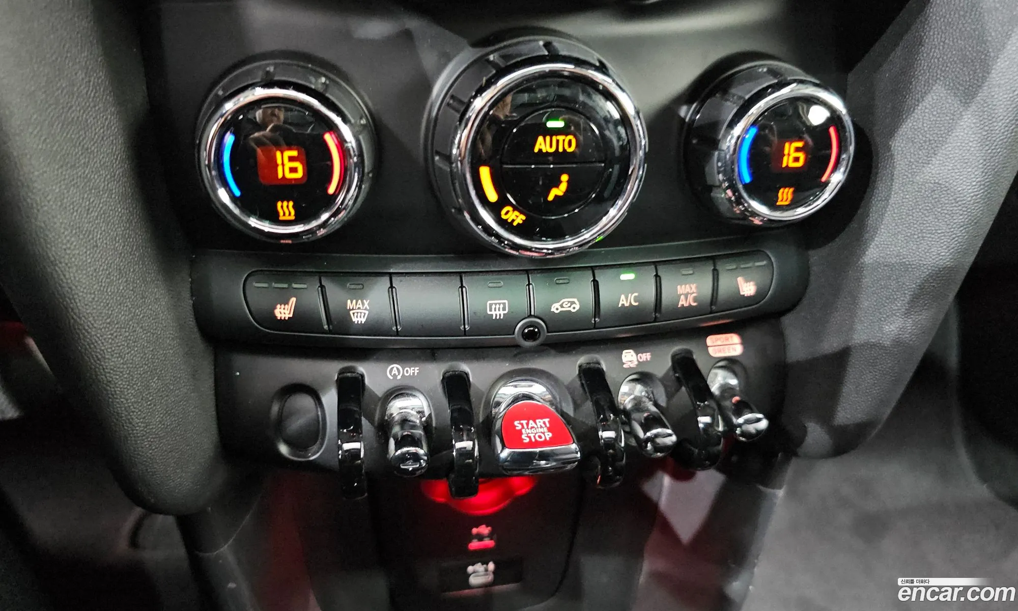 Mini Cooper 2021 WMWXV7107M2N98134 — 32