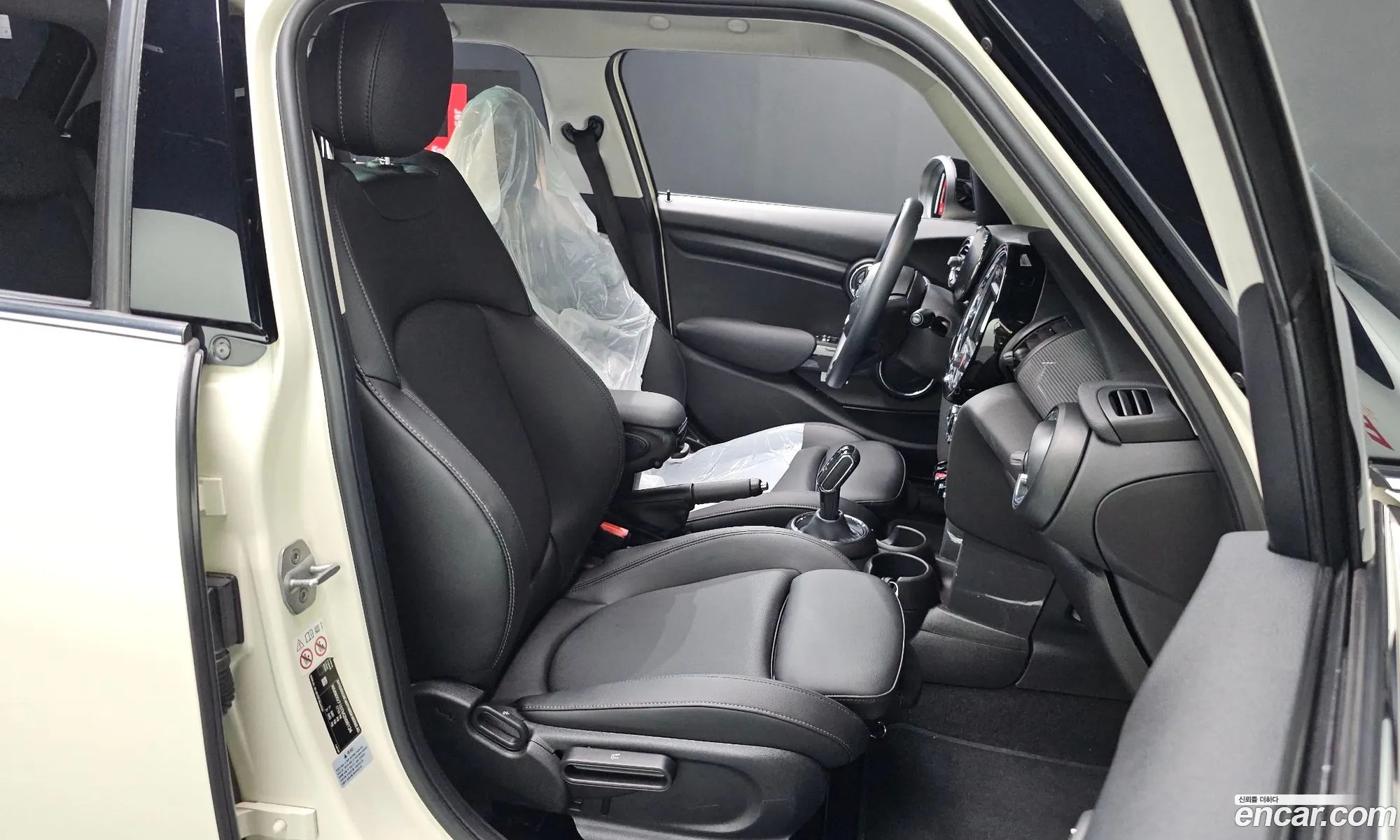 Mini Cooper 2021 WMWXV7107M2N98134 — 15