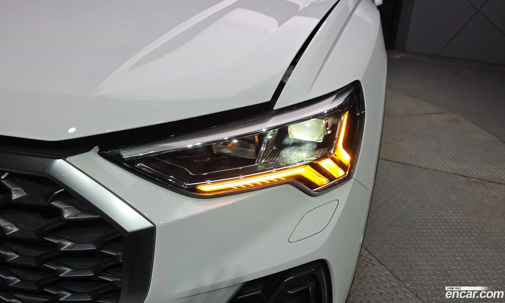 Audi Q3 2023 WAUZZZF32P1147179 — 27