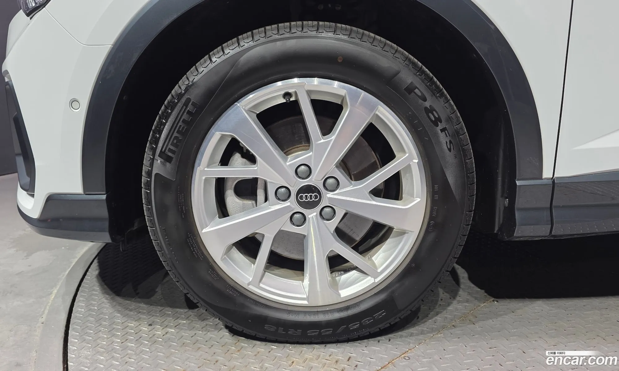 Audi Q3 2023 WAUZZZF32P1147179 — 12