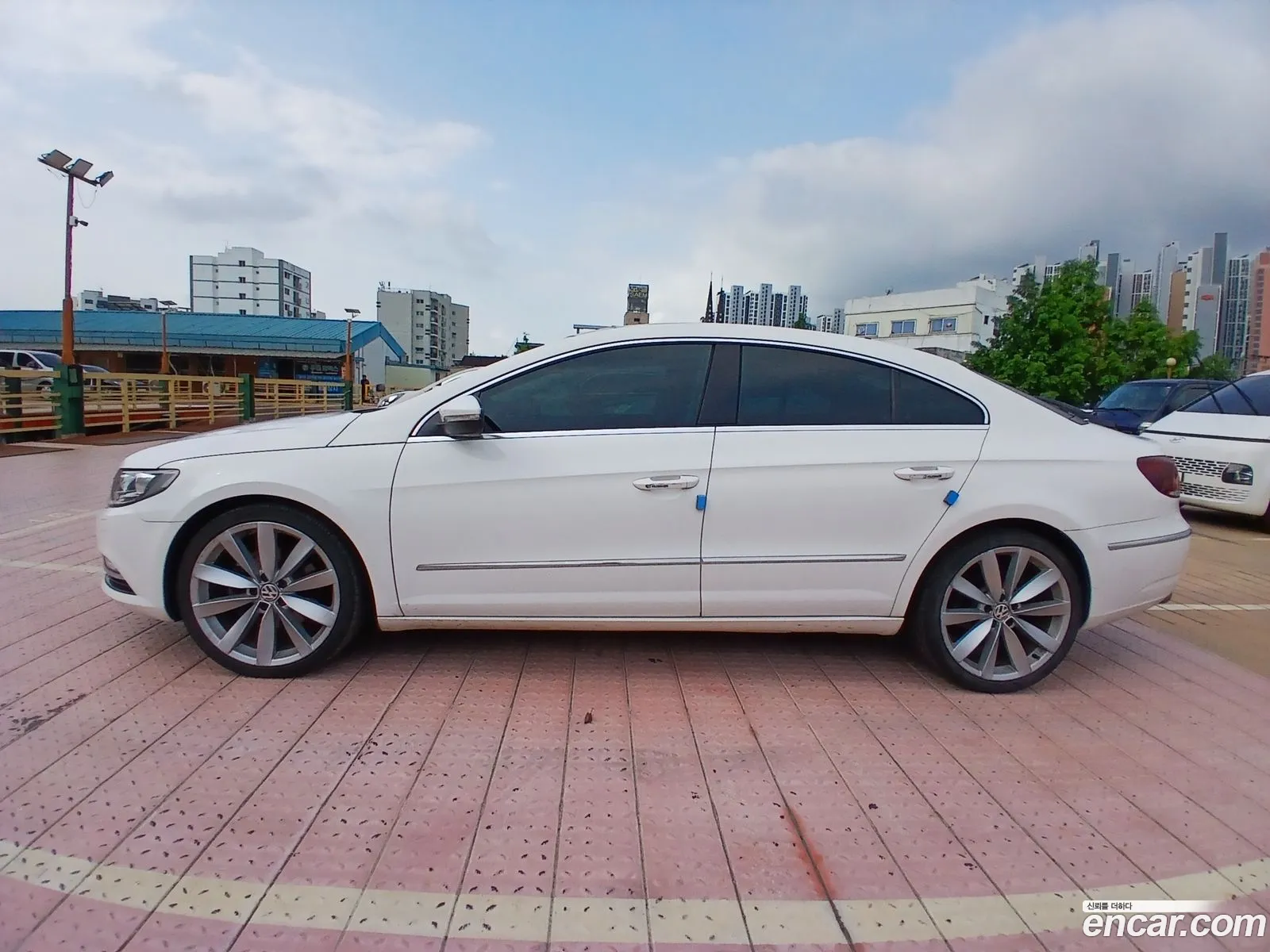 Volkswagen CC 2012 — 11