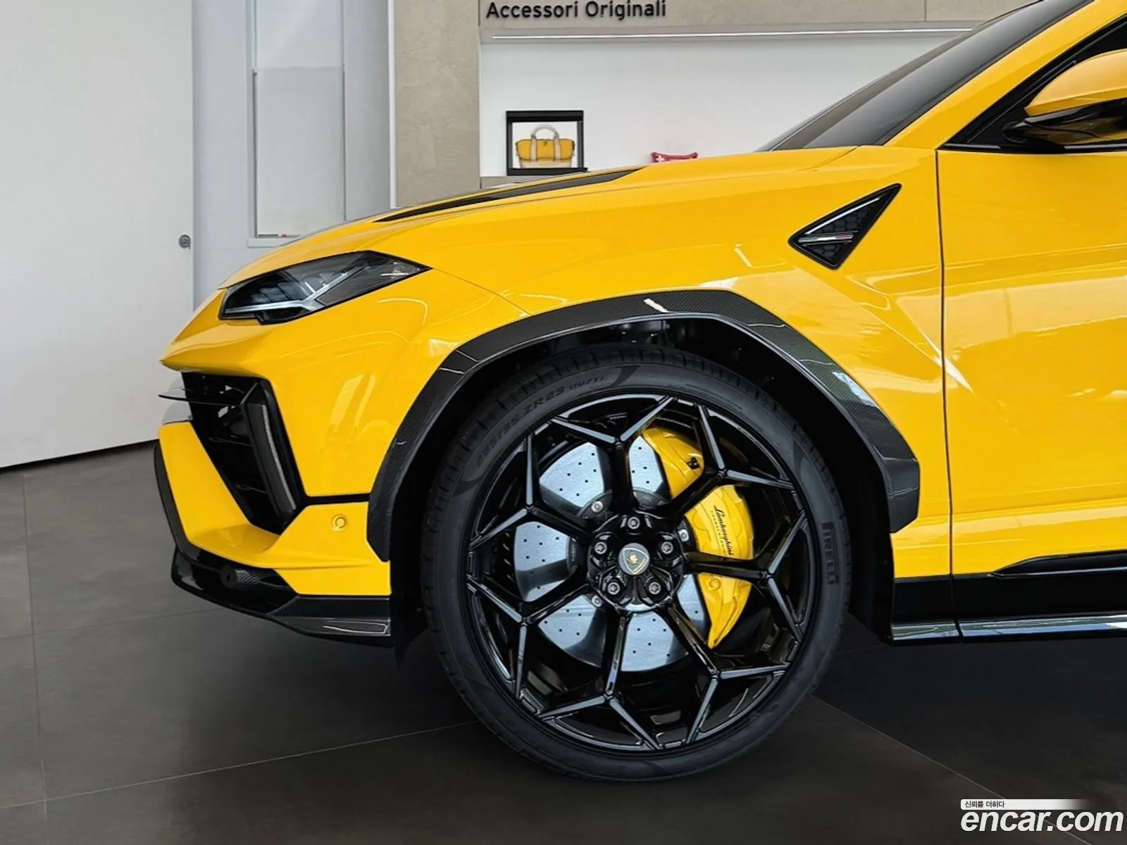 Lamborghini Urus 2024 — 3