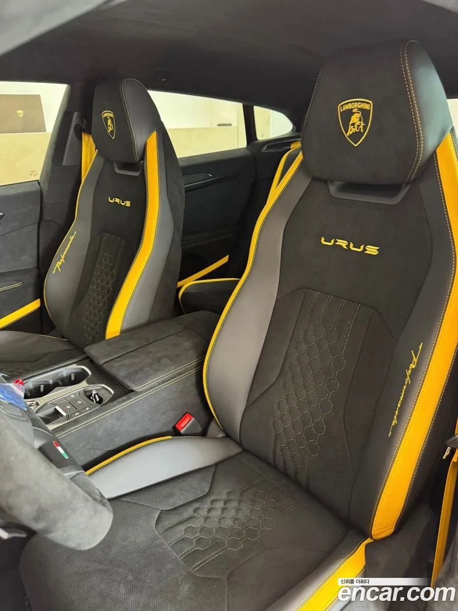 Lamborghini Urus 2024 — 7