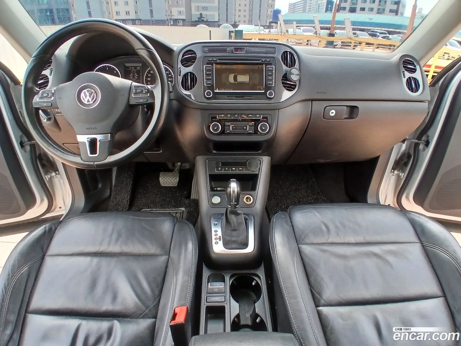 Volkswagen Tiguan 2013 — 19