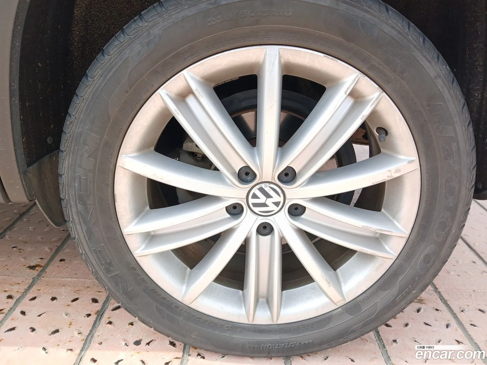 Volkswagen Tiguan 2013 — 11
