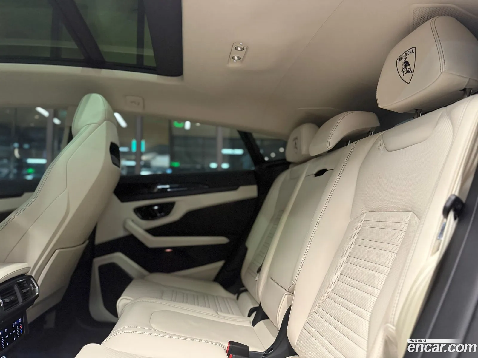 Lamborghini Urus 2025 — 12