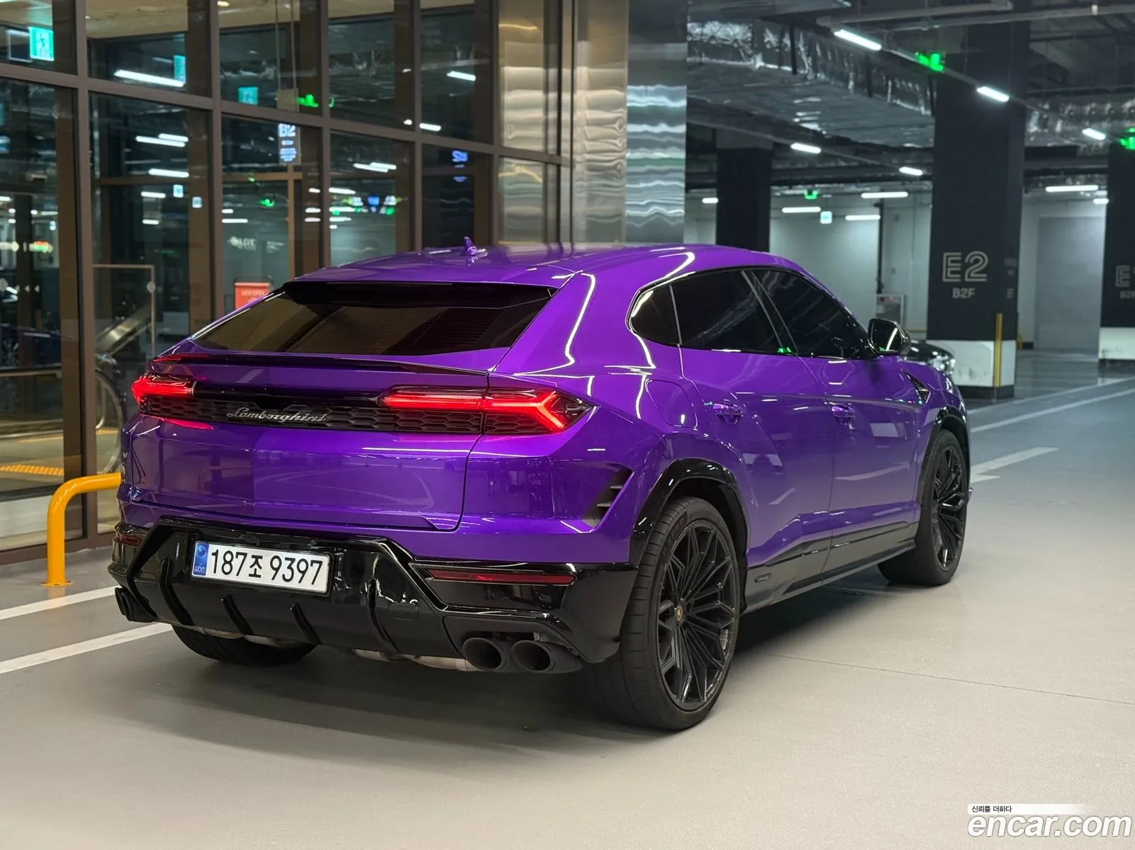 Lamborghini Urus 2025 — 3