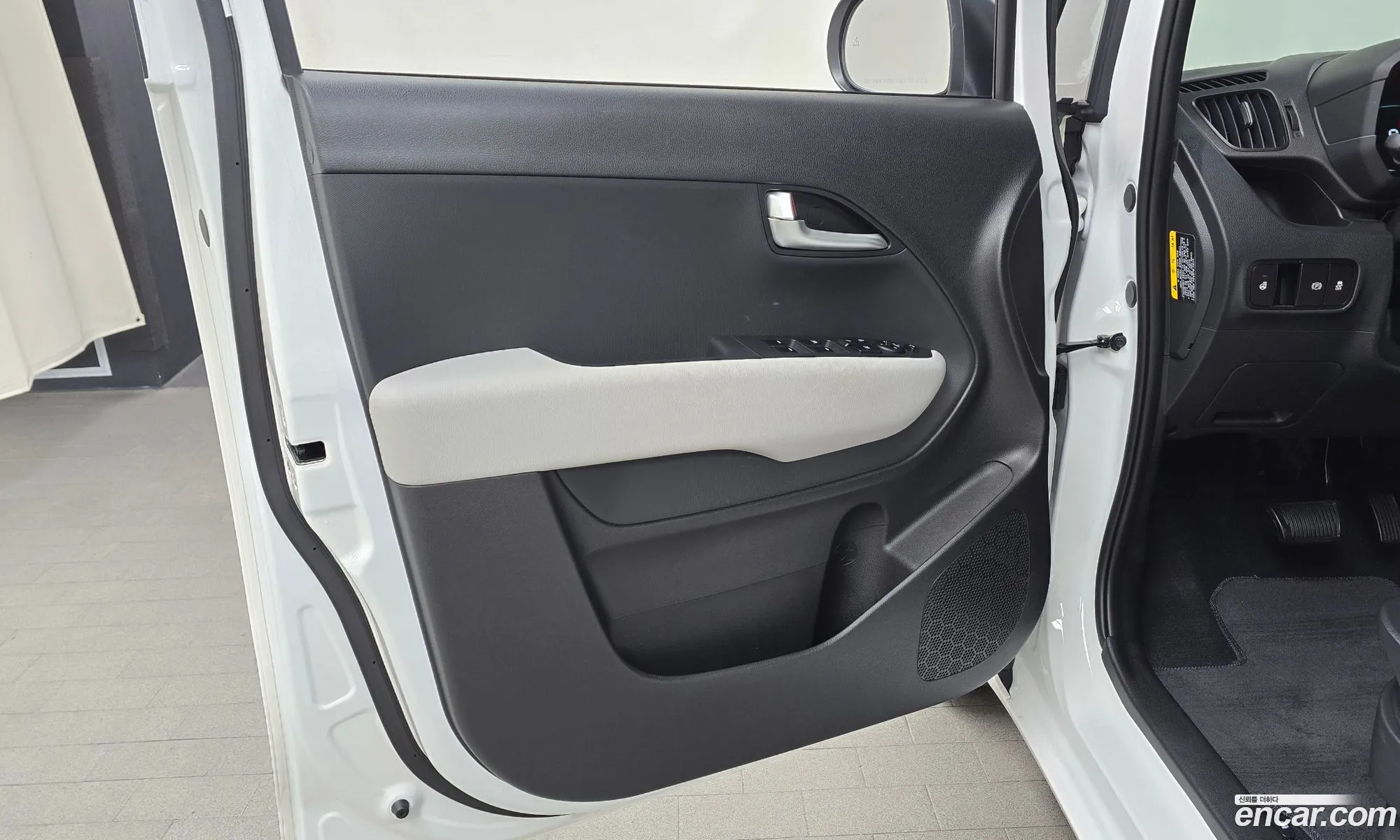 Kia Kia Ray 2024 — 15