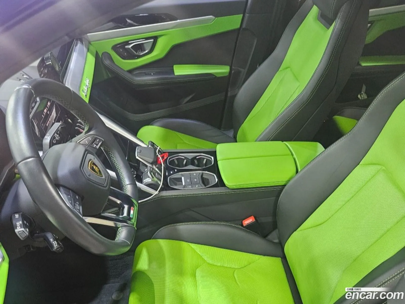 Lamborghini Urus 2022 — 4