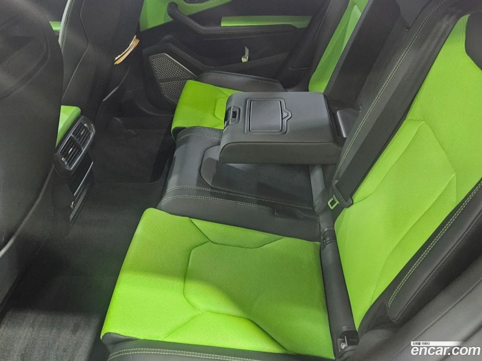 Lamborghini Urus 2022 — 11