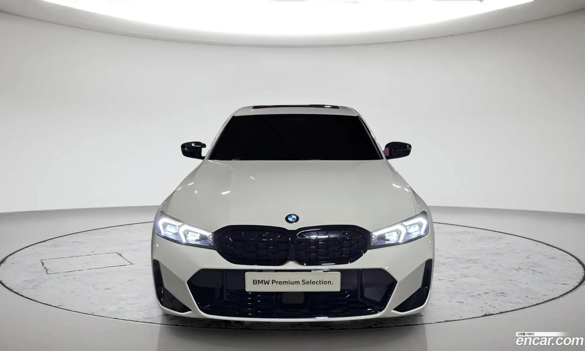 BMW 3 Series 2026 — 4