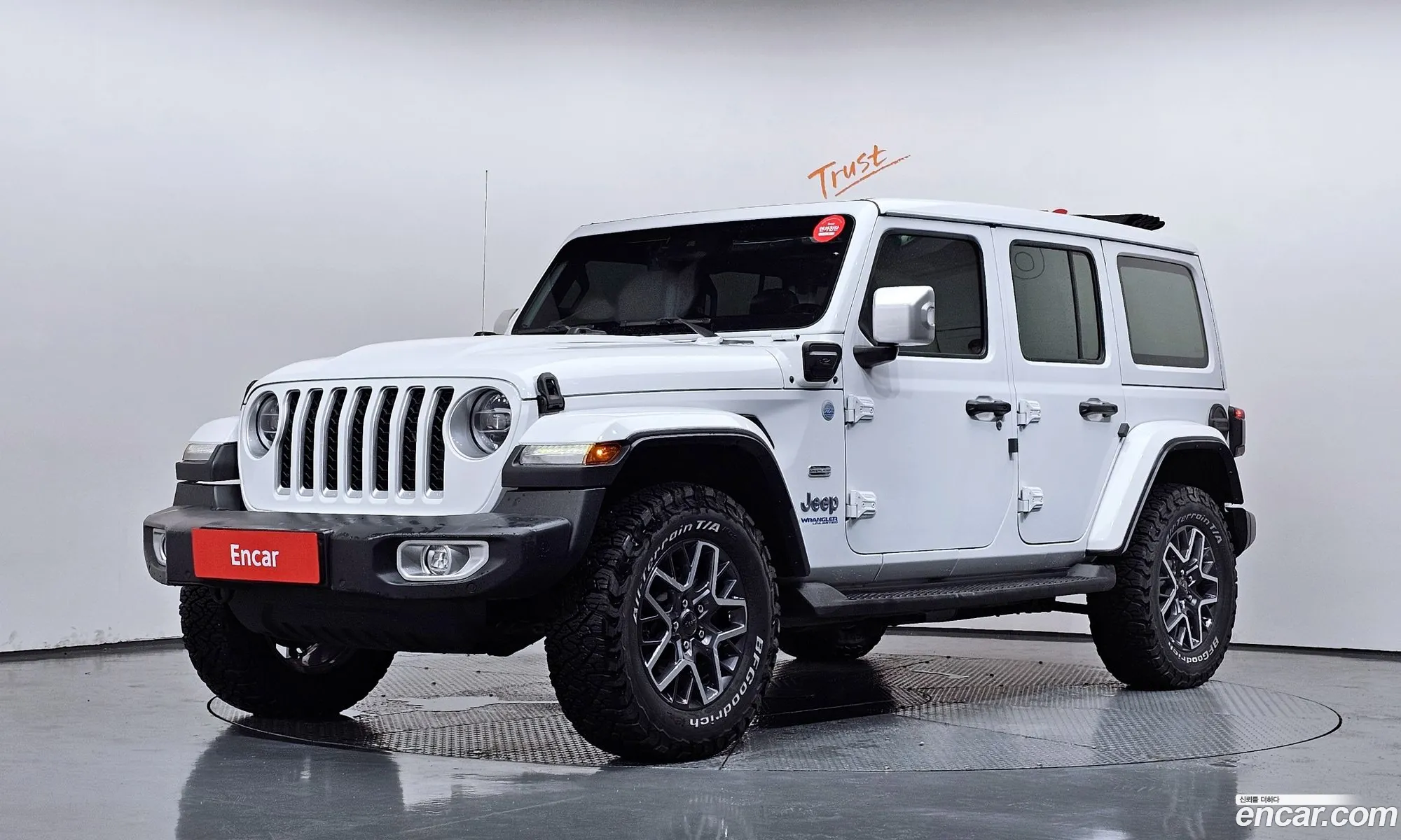 Jeep Wrangler 2022 — 4