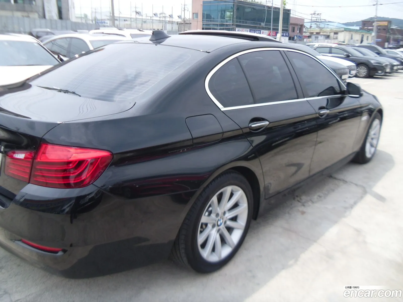 BMW 5 Series 2015 — 5