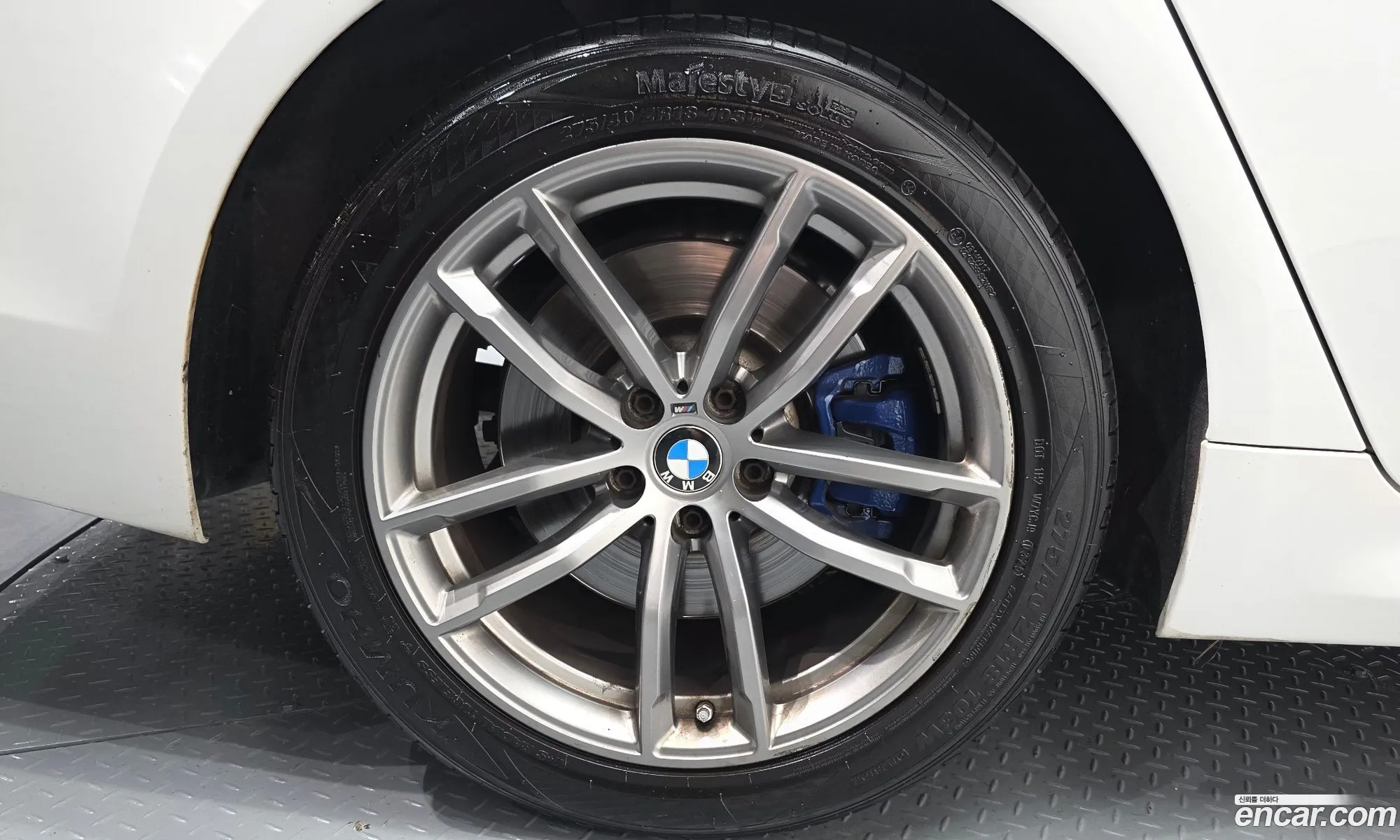 BMW 5 Series 2017 WBAJD9105JWC11432 — 15