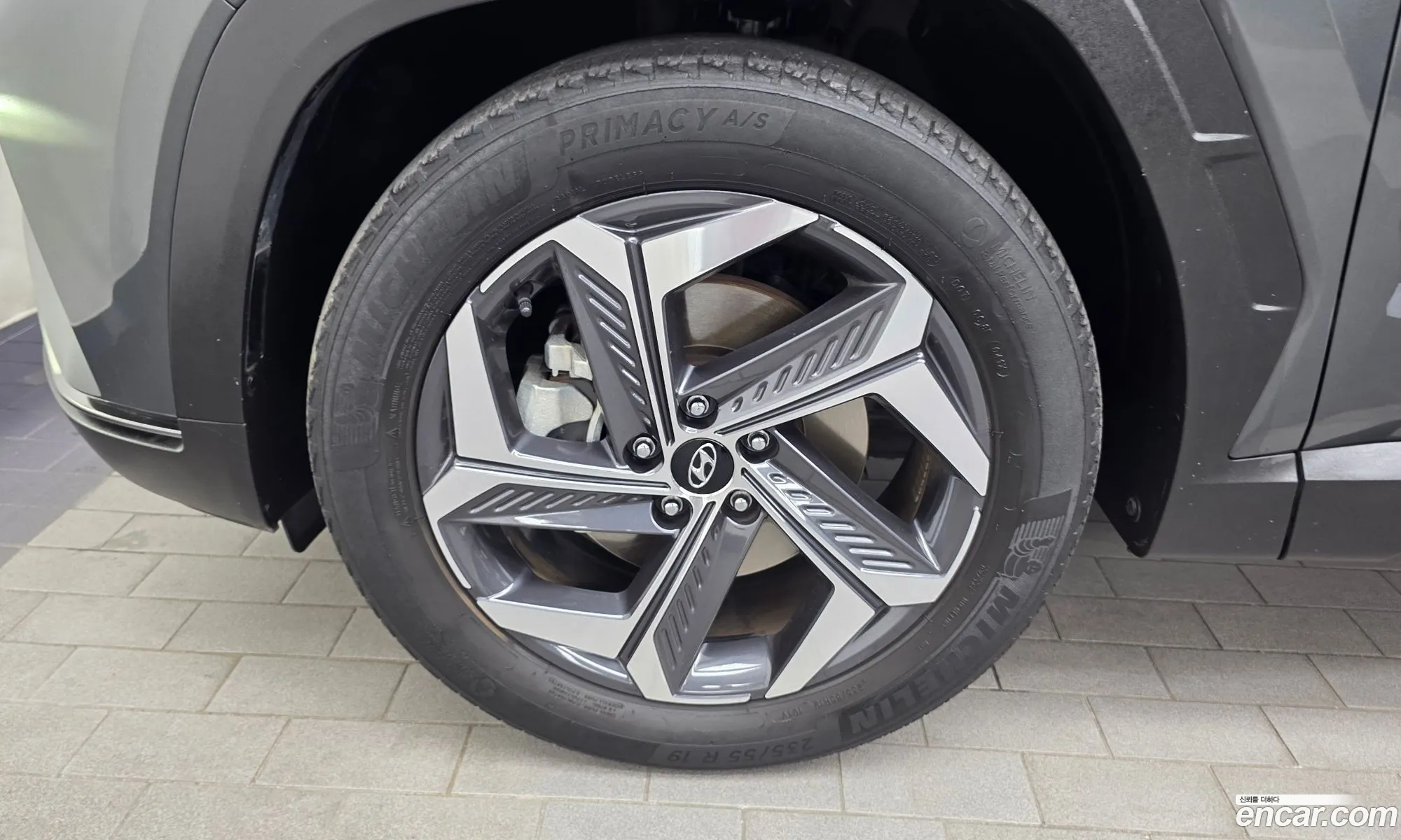 Hyundai Tucson 2020 — 24