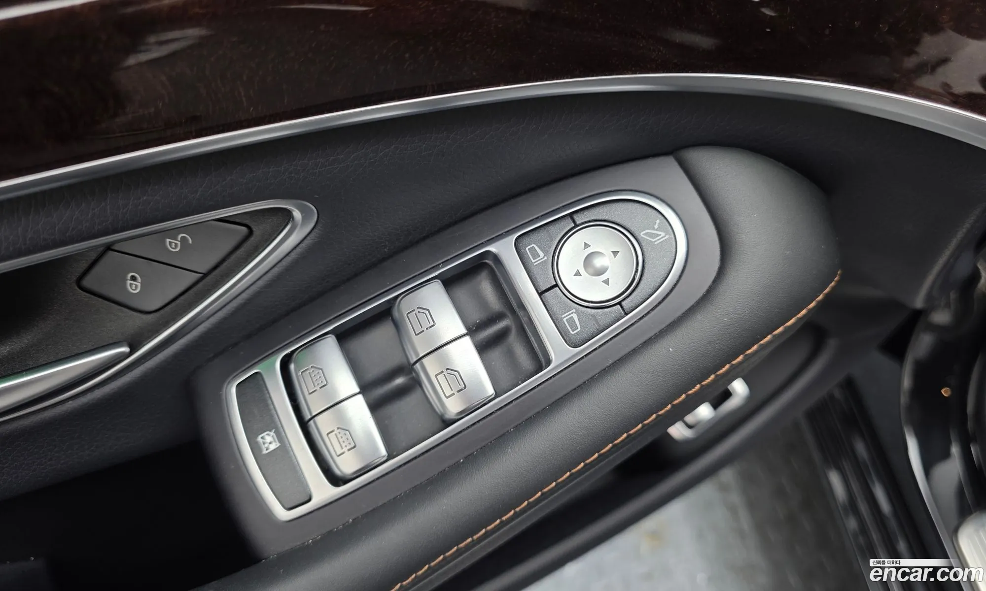 Mercedes-Benz S-Class W222 2017 WDDUG8GB7JA357955 — 19