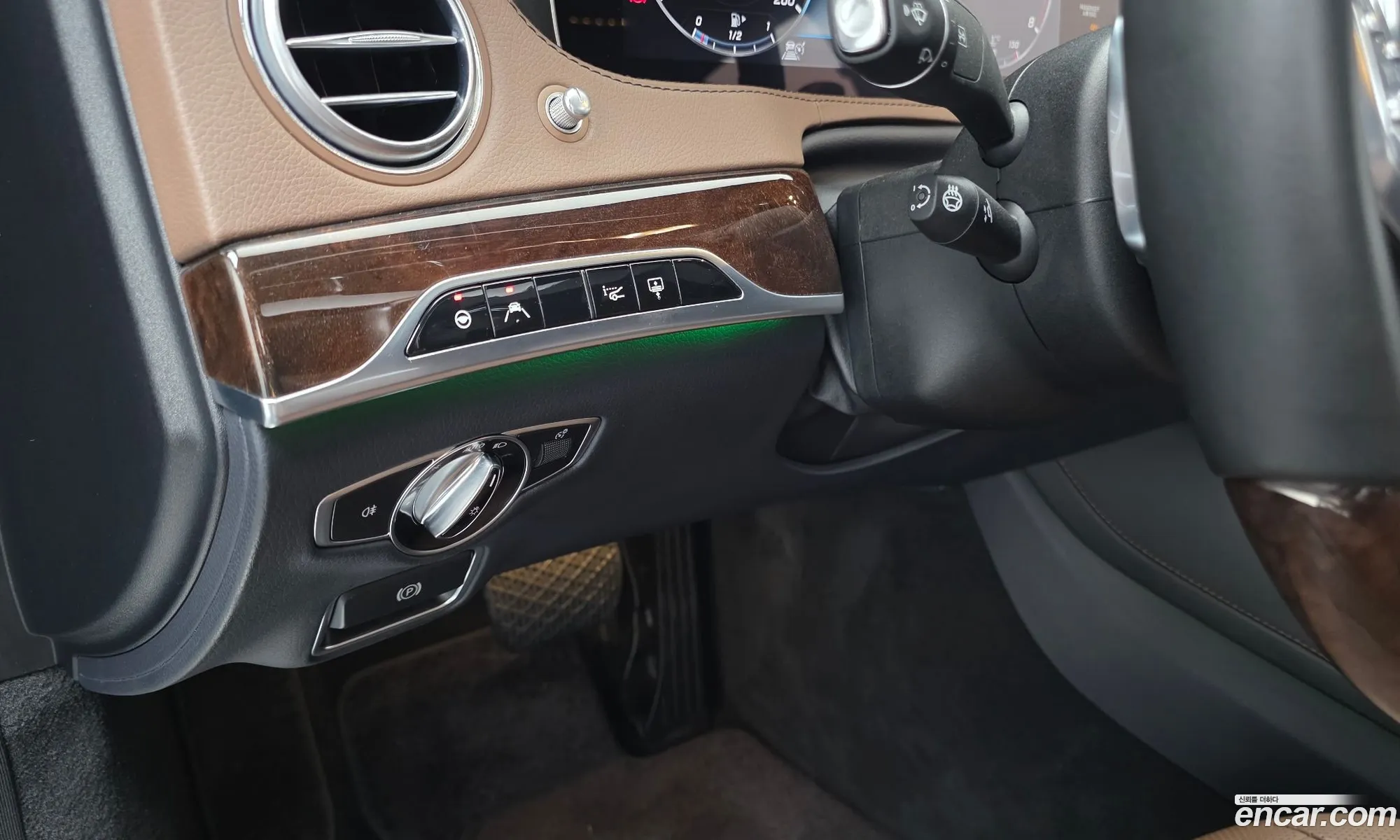 Mercedes-Benz S-Class W222 2017 WDDUG8GB7JA357955 — 14