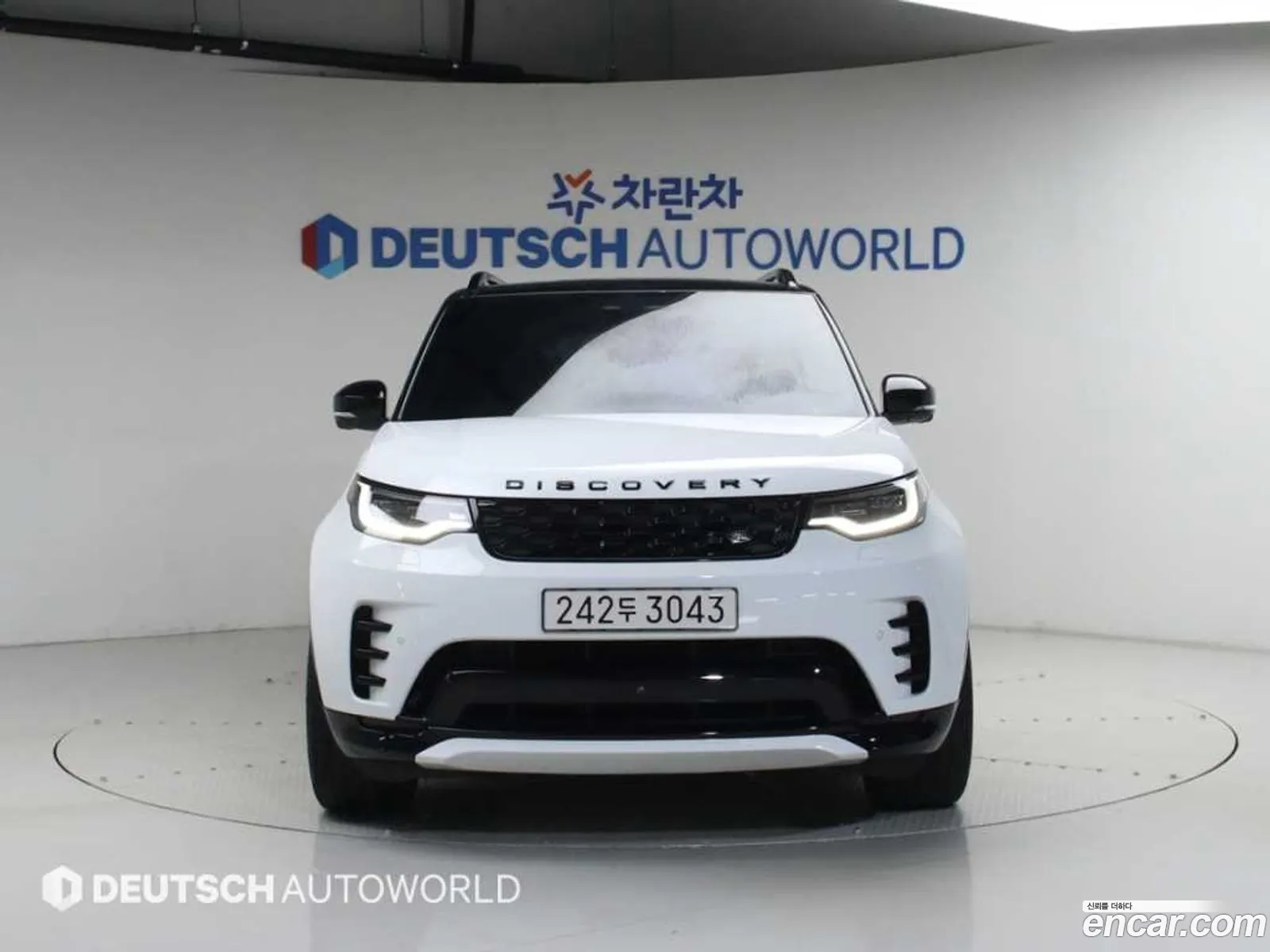 Land Rover Discovery 5 2025 — 4