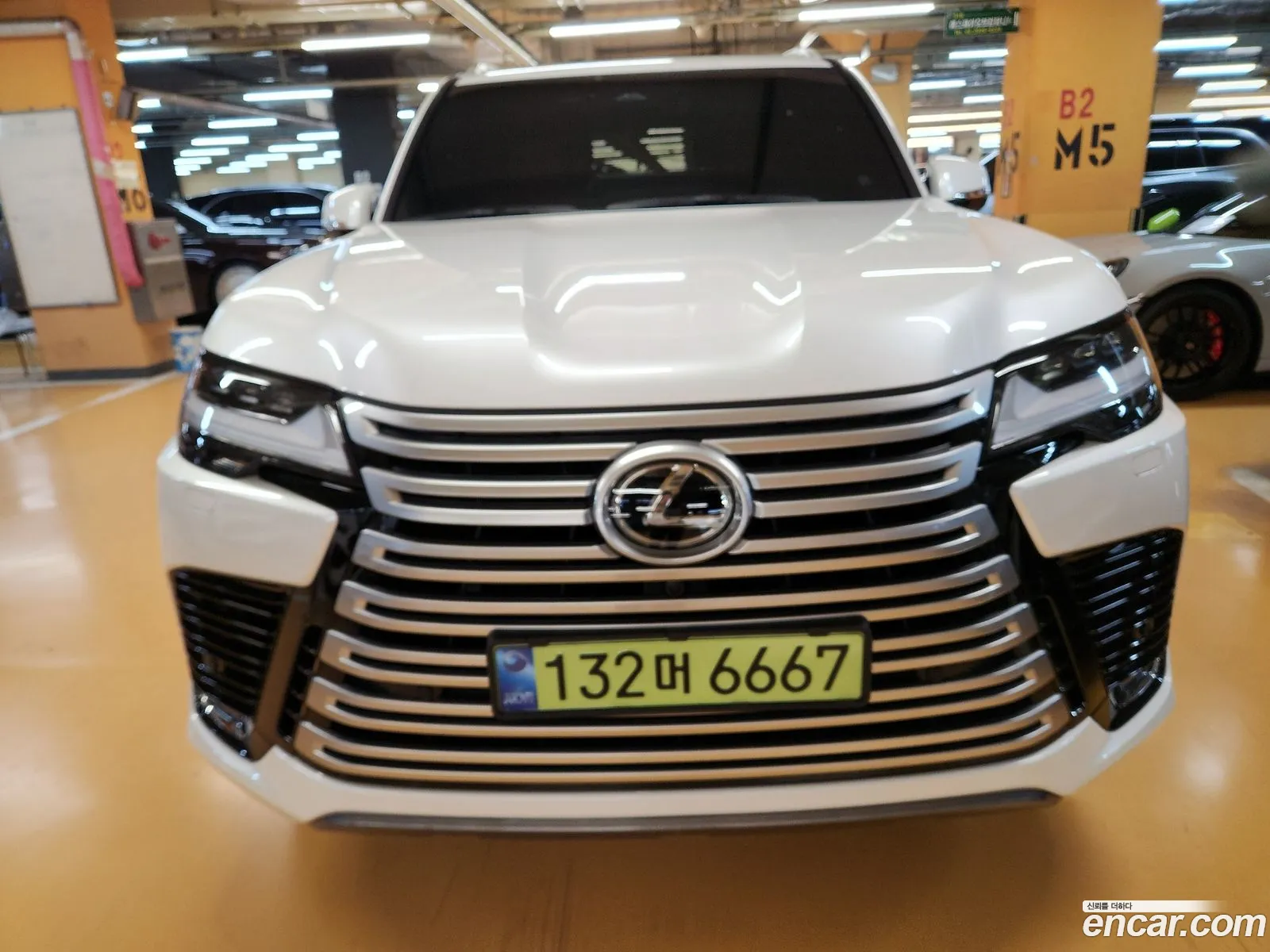 Lexus LX 2025 — 16