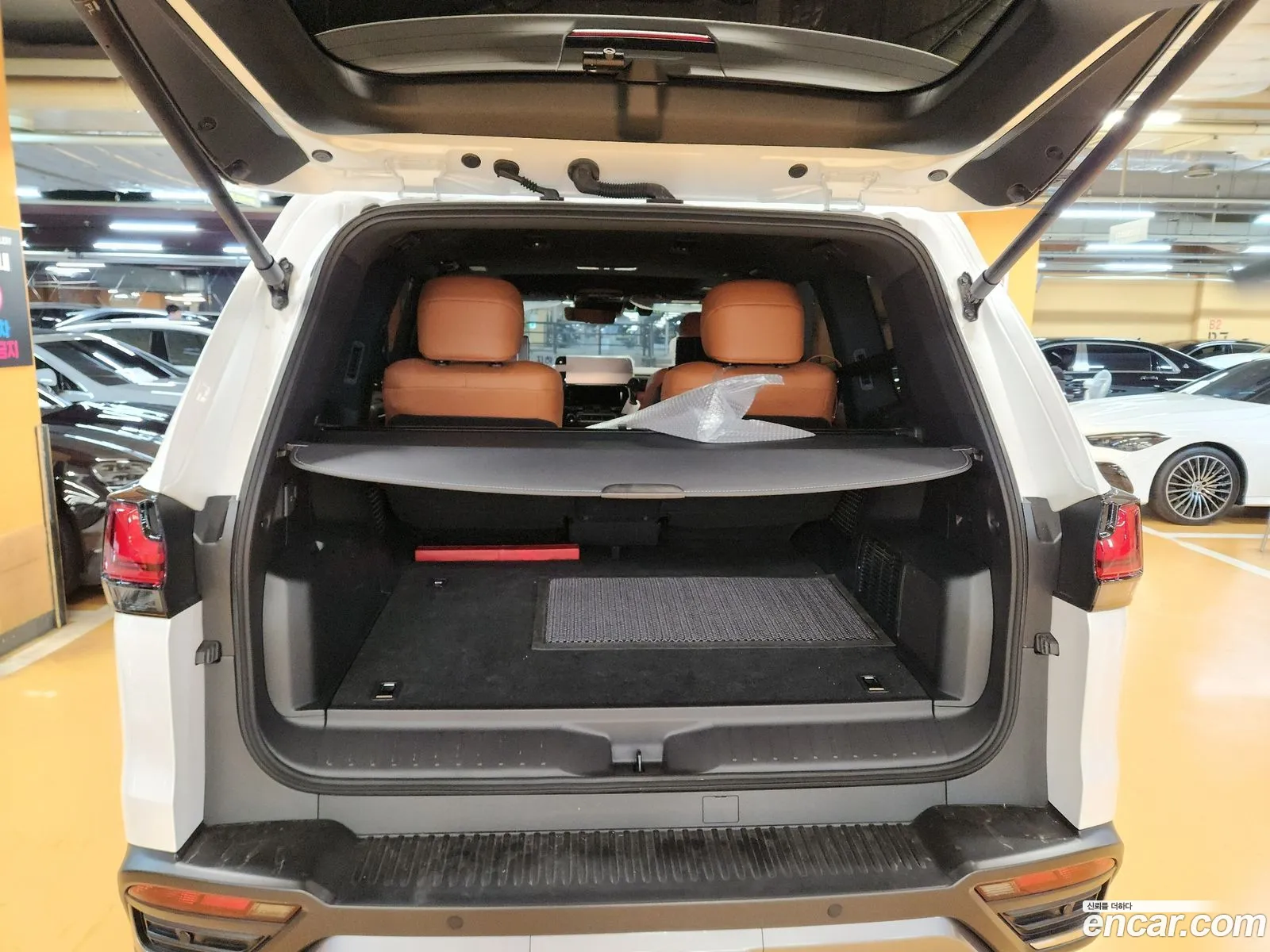 Lexus LX 2025 — 3
