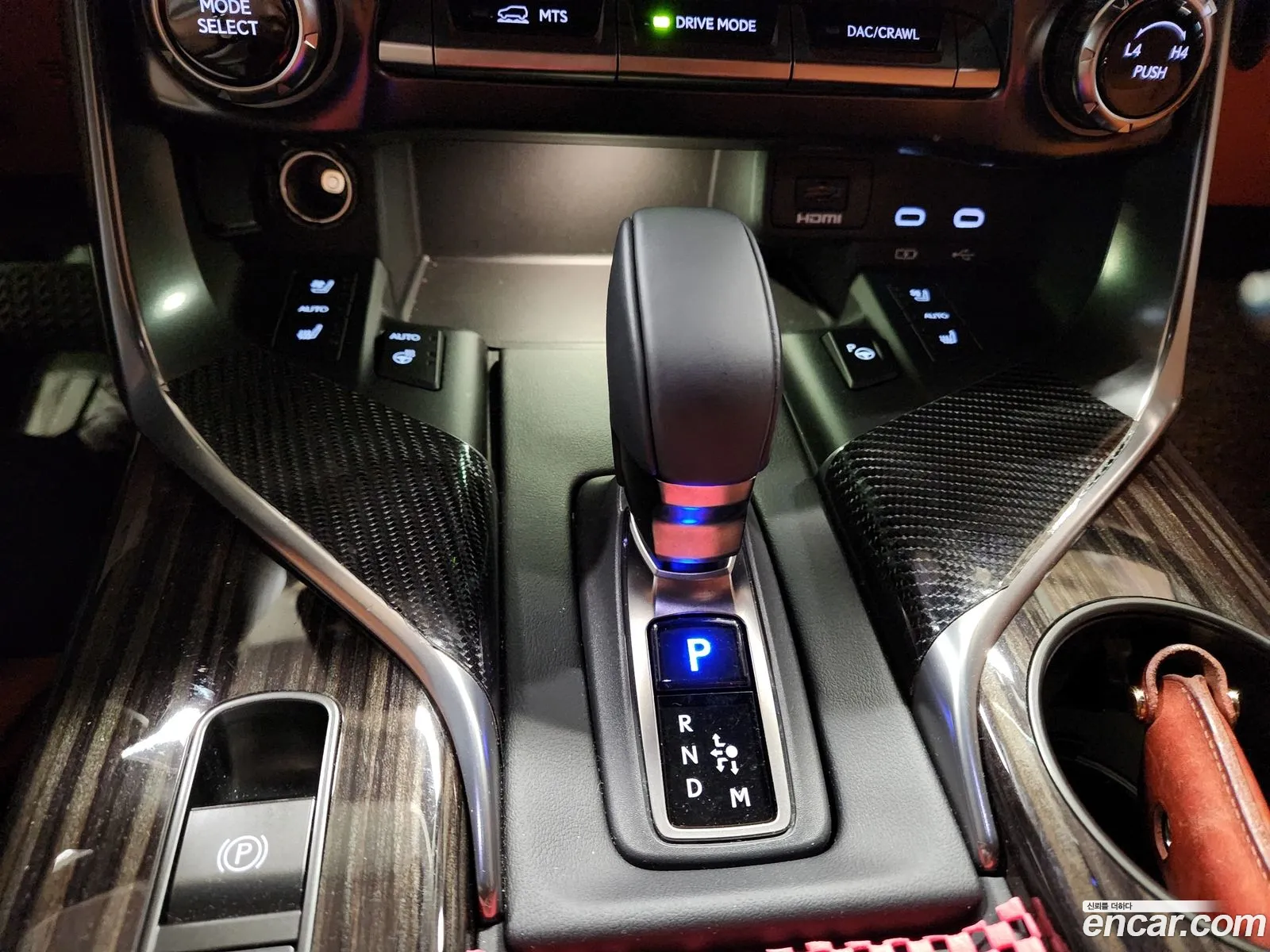 Lexus LX 2025 — 19