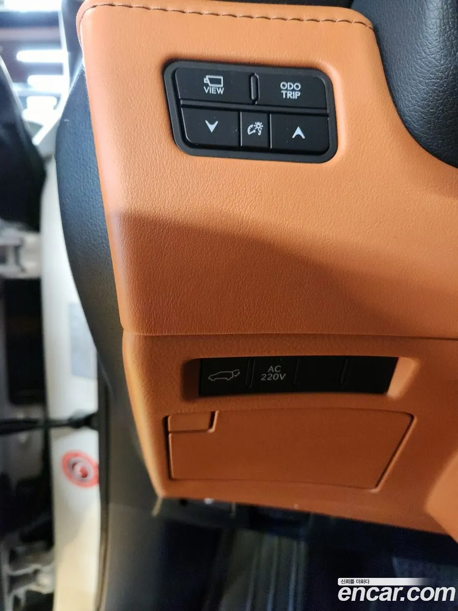 Lexus LX 2025 — 17