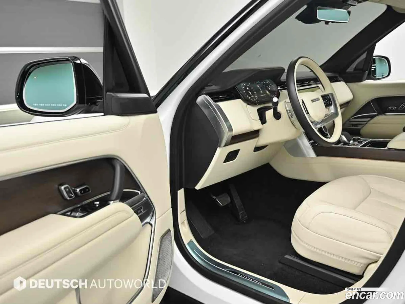 Land Rover Range Rover 2023 — 16