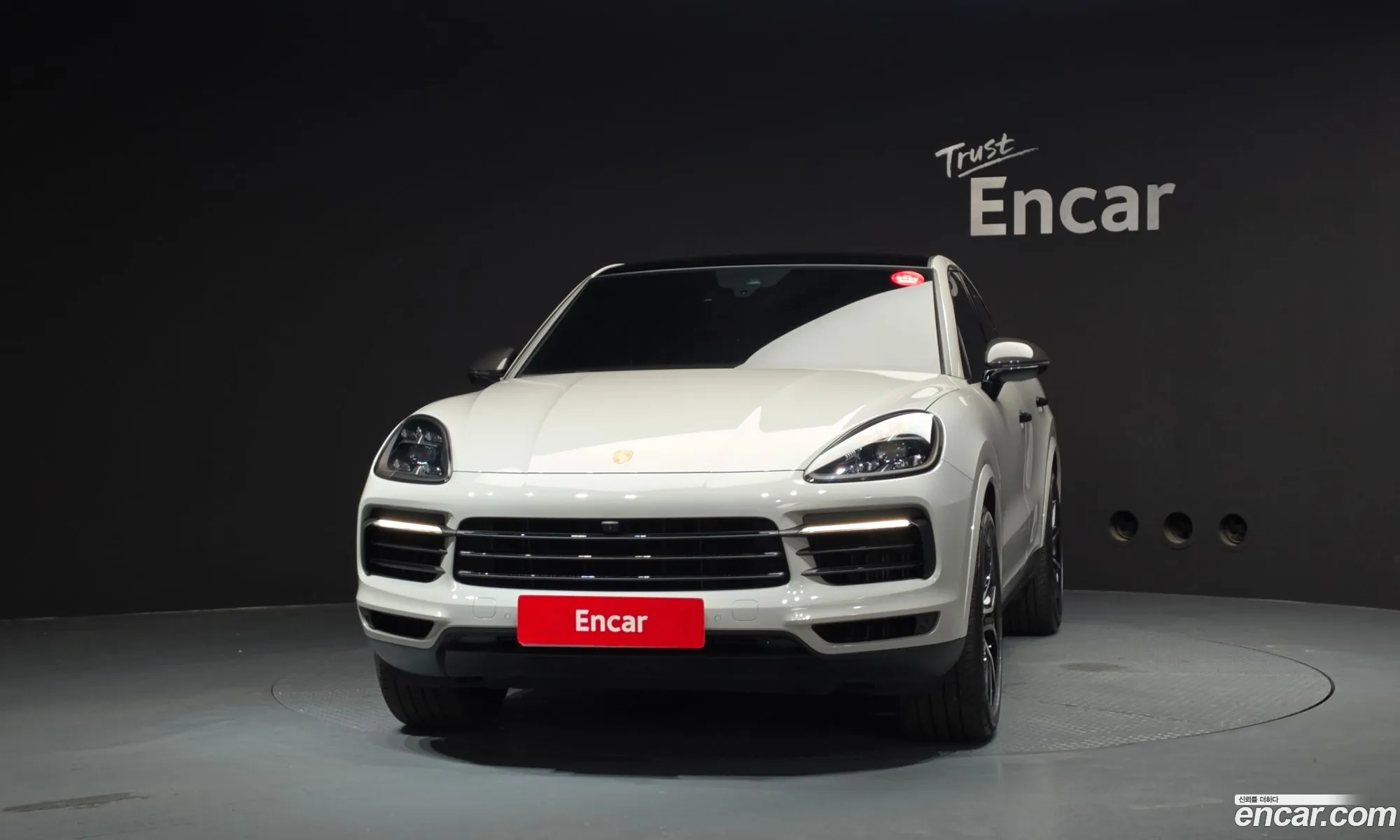 Porsche Cayenne 2020 — 19