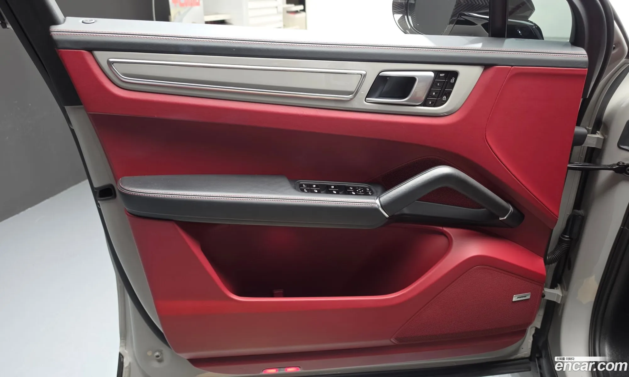 Porsche Cayenne 2020 — 33