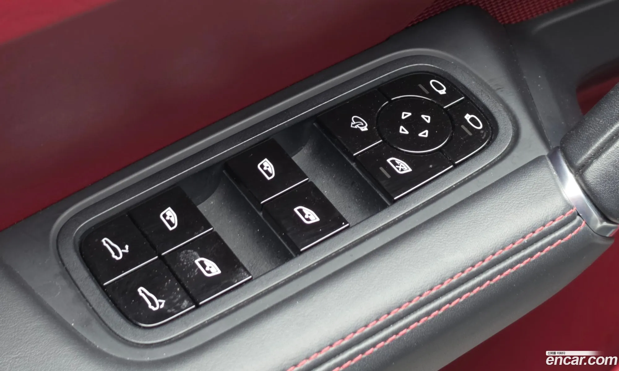 Porsche Cayenne 2020 — 11