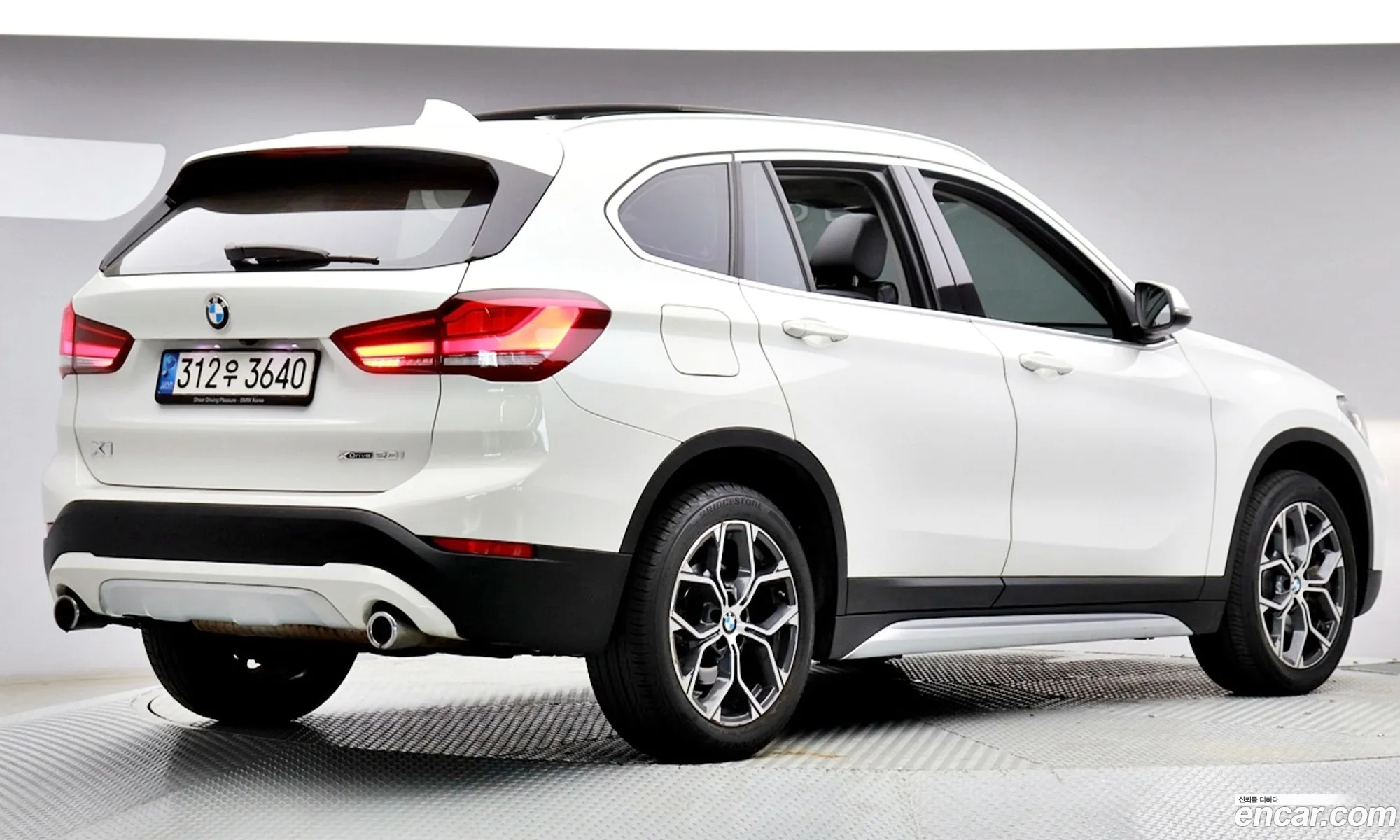 BMW X1 2022 — 14