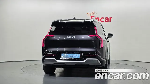 Kia EV9 2023 — 3