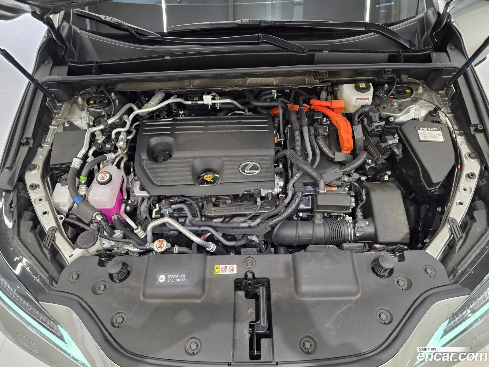 Lexus NX450h+ 2025 — 6