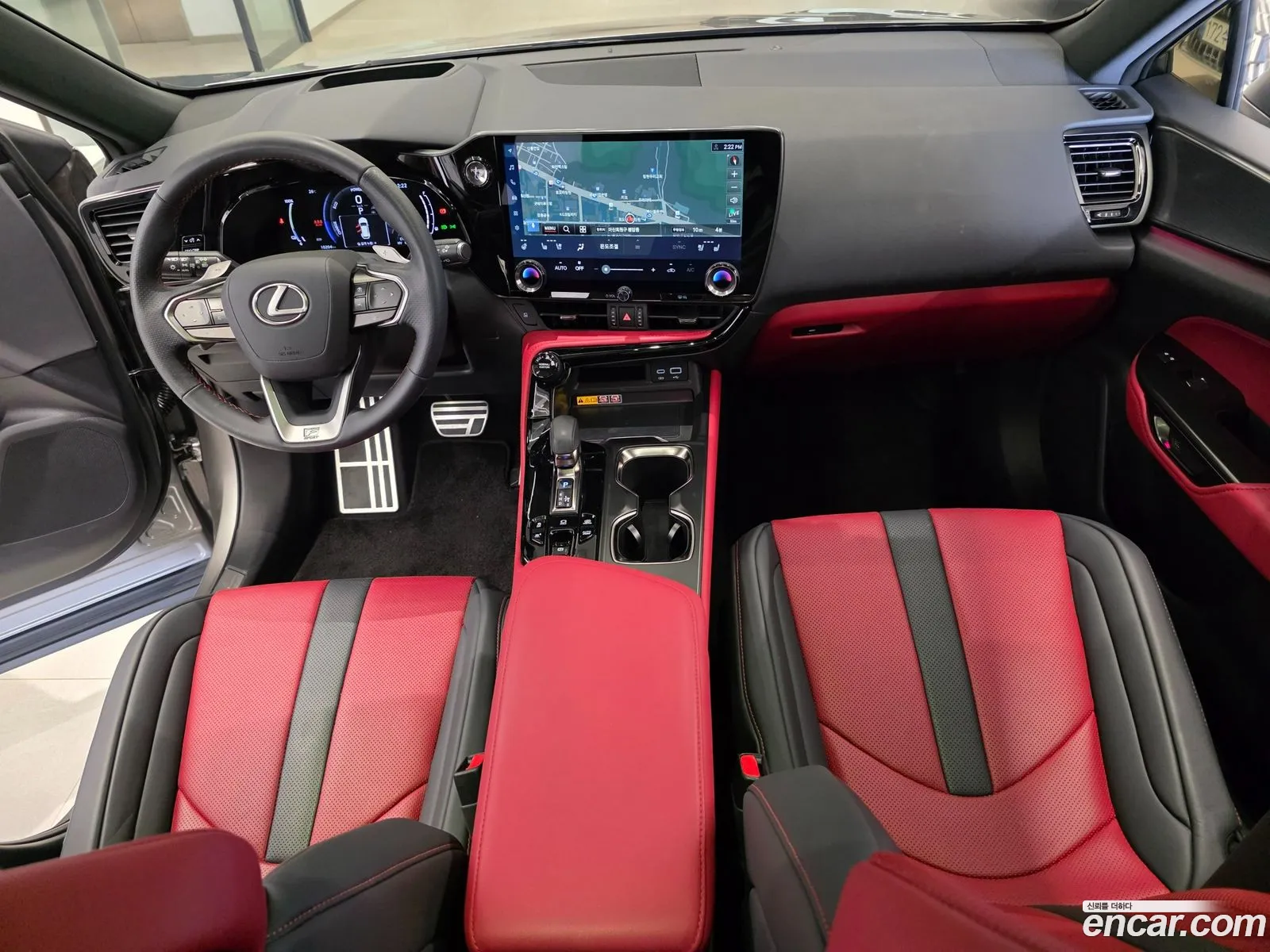 Lexus NX450h+ 2025 — 2