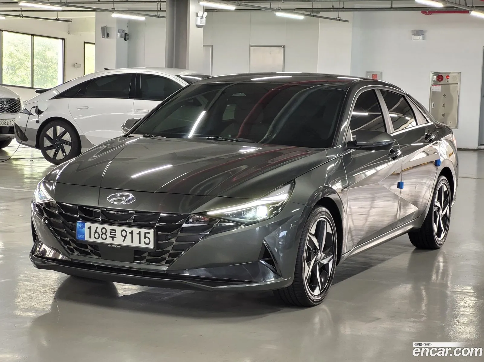 Hyundai Elantra 2022 — 7