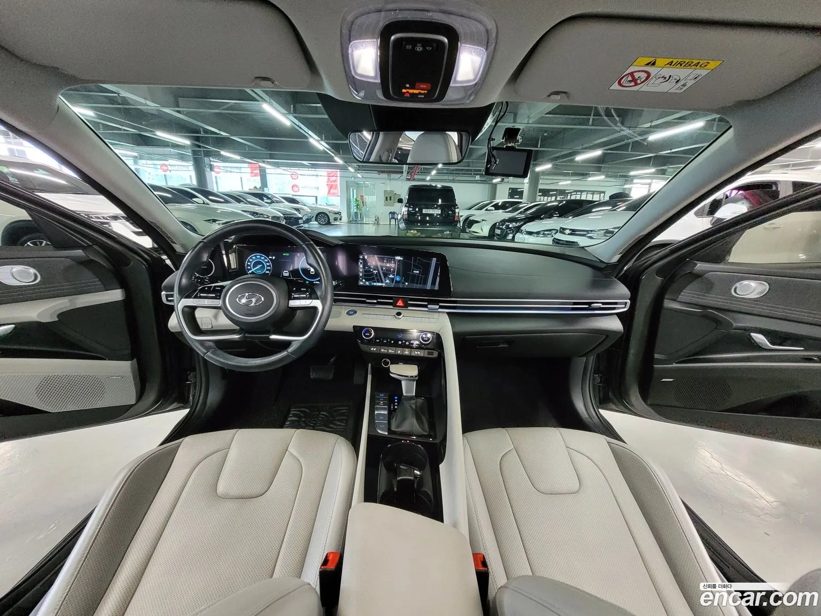 Hyundai Elantra 2022 — 6