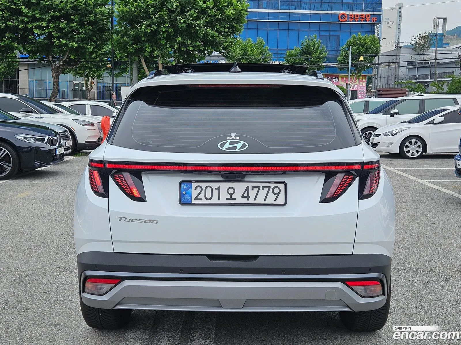 Hyundai Tucson Hybrid 2024 — 16