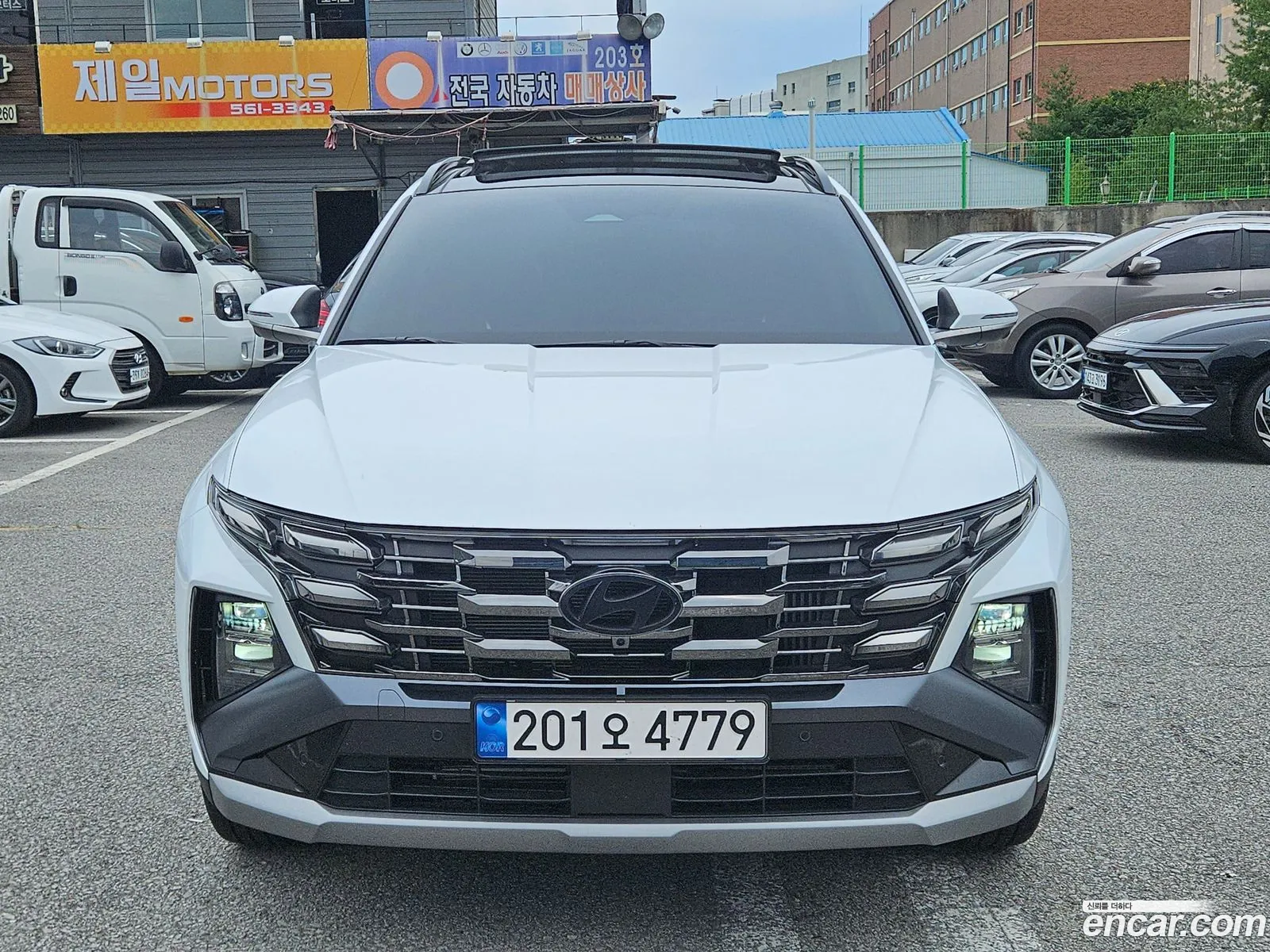 Hyundai Tucson Hybrid 2024 — 8