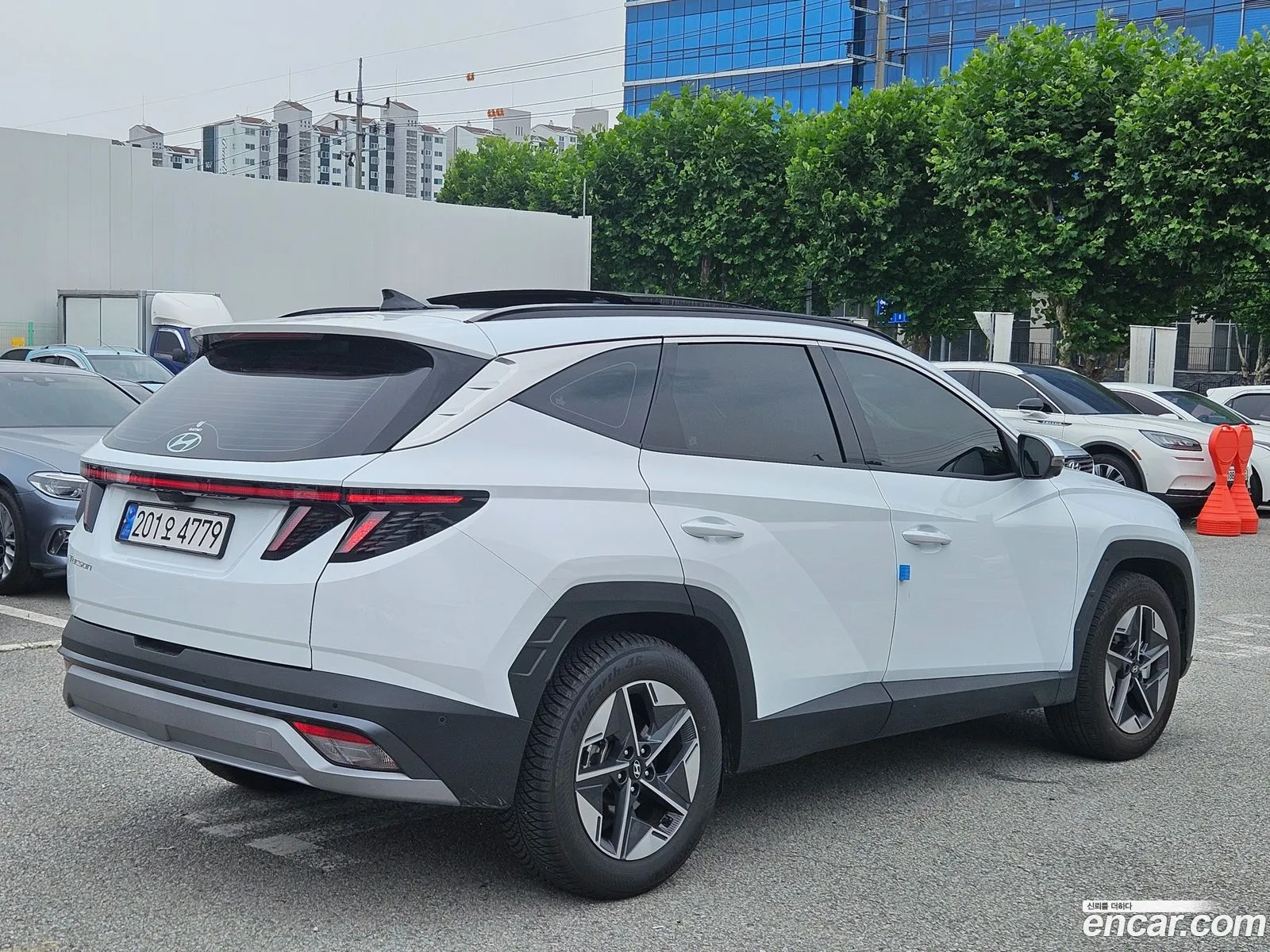 Hyundai Tucson Hybrid 2024 — 11