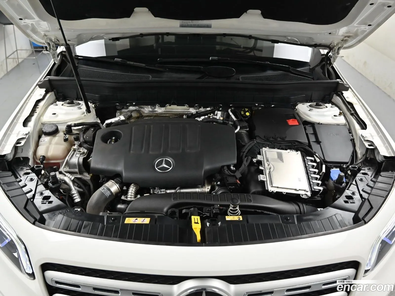 Mercedes-Benz GLB-Class X247 2022 — 17