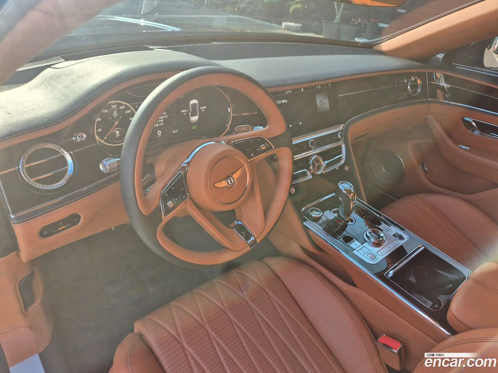 Bentley Flying Spur 2020 — 8