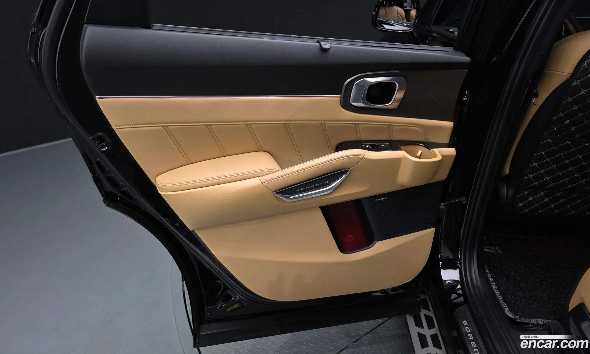 Kia Sorento 2022 — 12