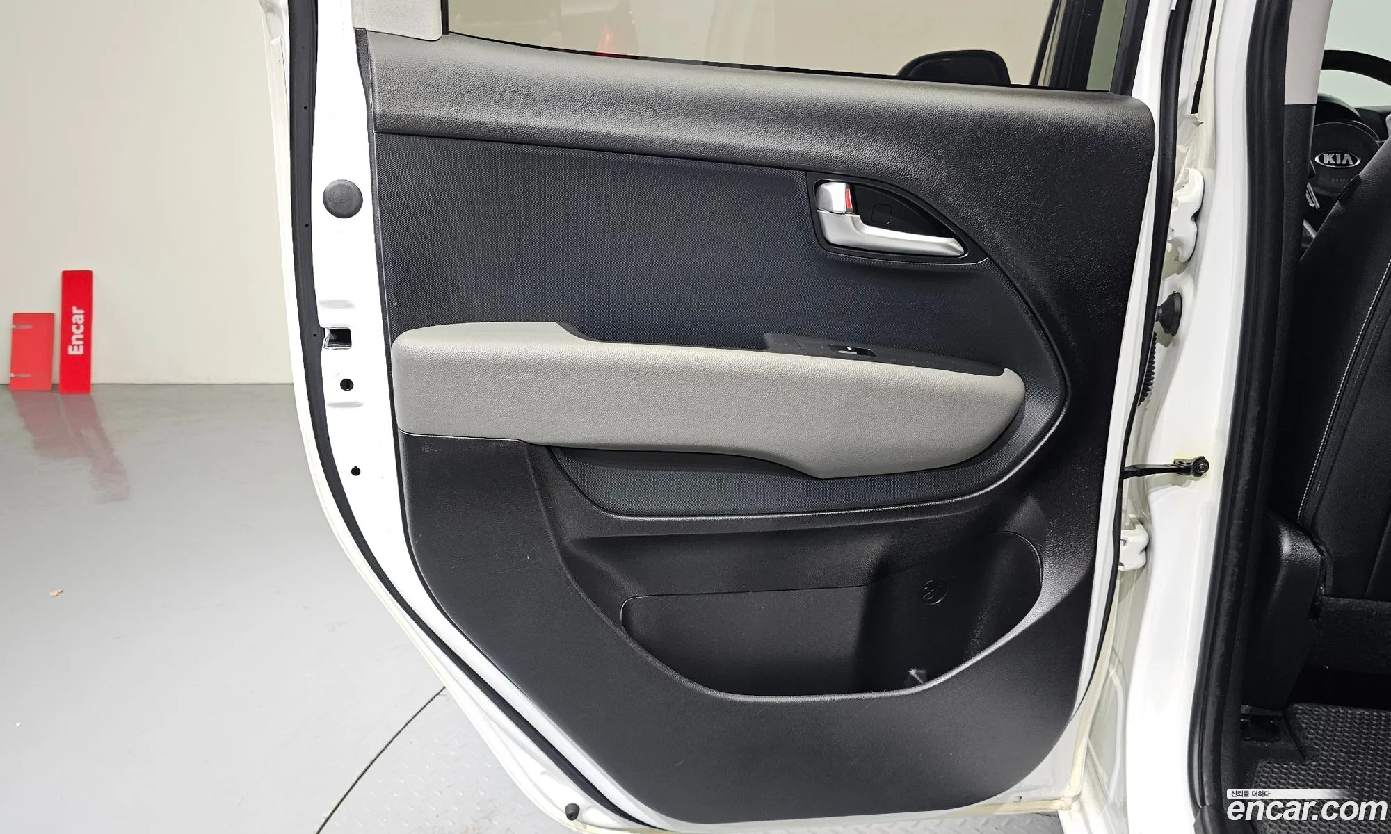 Kia Ray 2020 KNACK811BLT228394 — 12